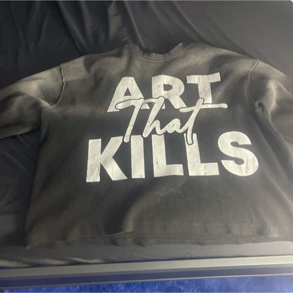 Sweatshirt